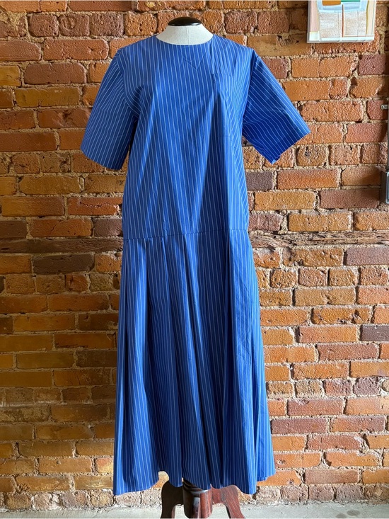 Mr. Larkin Dresses & Skirts - Mr. Larkin Mona dress in Admiral Blue size M, never worn, beautifully tailored